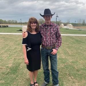 Meet your Posher, Kelly